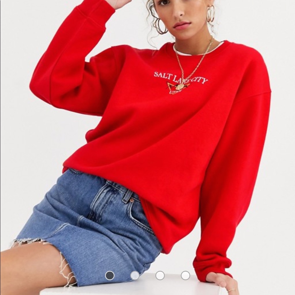 Oversized sweatshirt